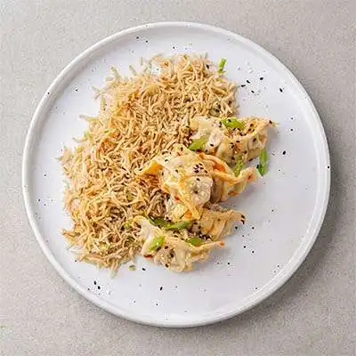 Chicken Momo With Chili Garlic Fried Rice